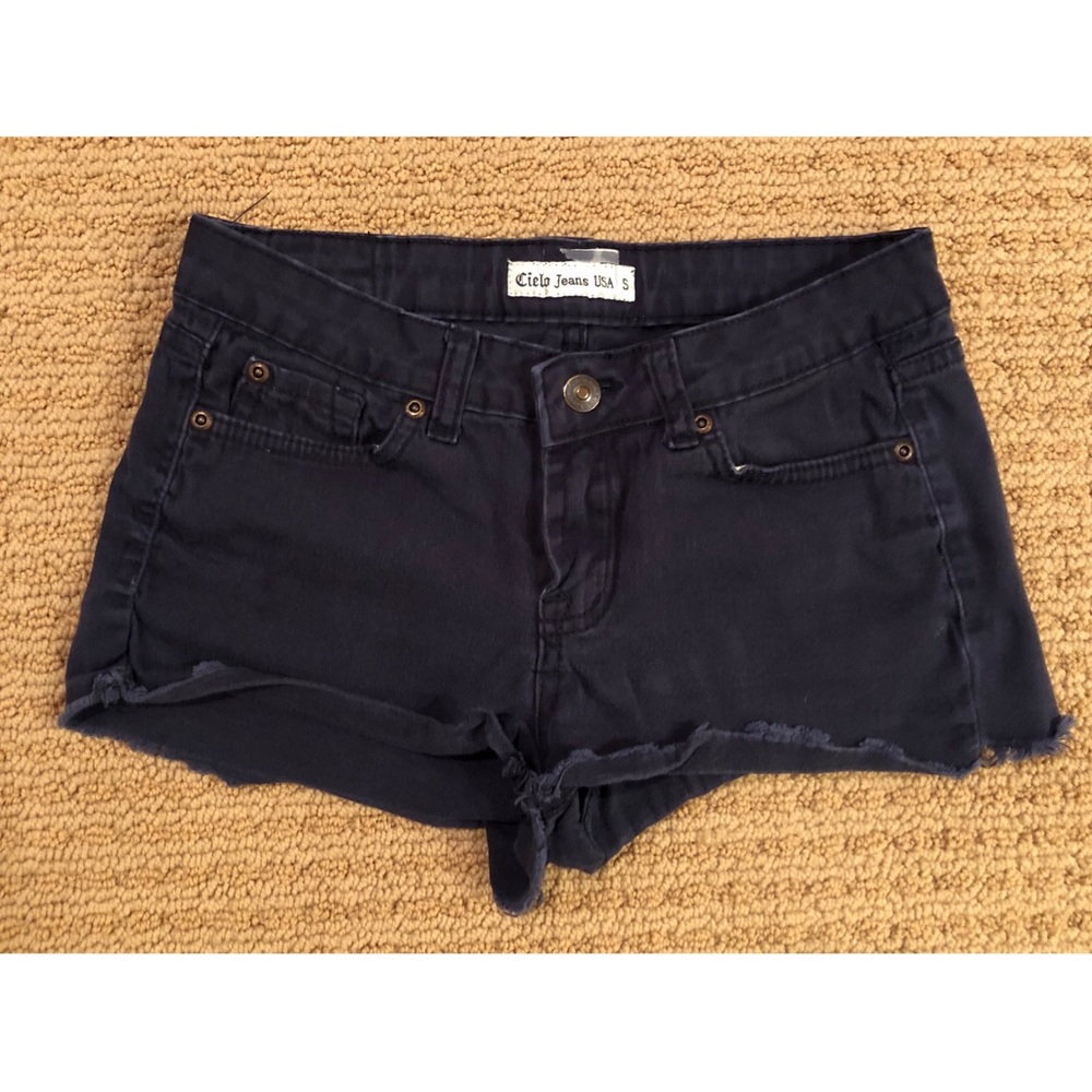 Navy blue shorts, stretchy very comfortable!